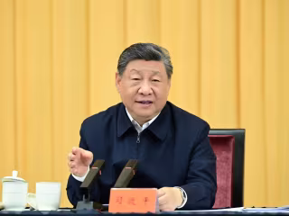 CPC ပါတီဝင်များအနေဖြင့် တော်လှန်ရေး၏ အစဉ်အလာဓလေ့များကို လက်ဆင့်ကမ်းထိန်းသိမ်းကြရန် အသက်ရာကျော်ရှိ ပါတီဝင်ထံ ပြန်စာပေးပို့ရာတွင် သမ္မတရှီ တိုက်တွန်း