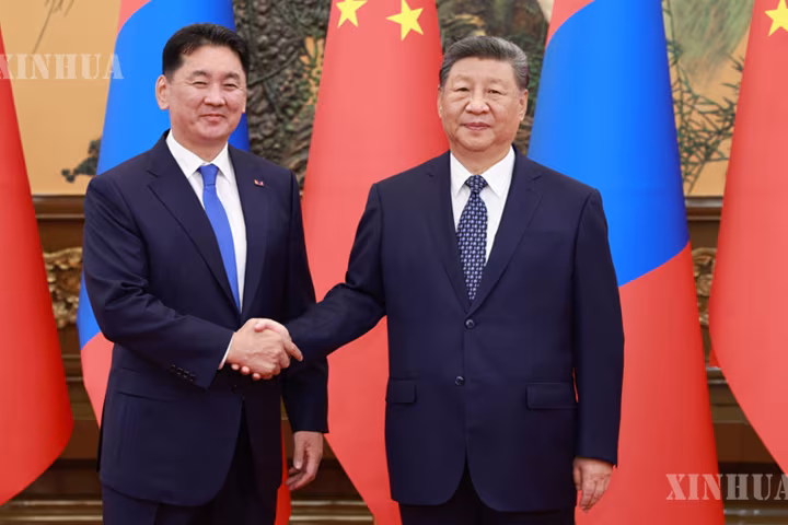 ရှီကျင့်ဖိန်က မွန်ဂိုလီးယားနိုင်ငံ သမ္မတ Ukhnaa Khurelsukh ထံသို့ မွန်ဂိုလီးယားနိုင်ငံ အမျိုးသားနေ့အတွက် ဂုဏ်ပြုသဝဏ်လွှာ ပေးပို့