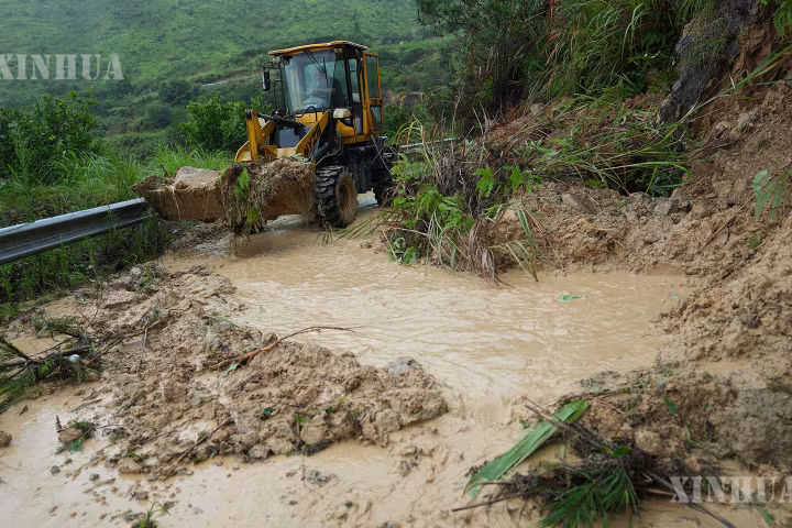 တိုင်ဖွန်း “ဘာဗီ” သက်ရောက်မှုကို တုံ့ပြန်ရန် အရေးပေါ် ကယ်ဆယ်ရေးအစီအမံများကို ကောင်းမွန်စွာ လုပ်ဆောင်လျက်ရှိ