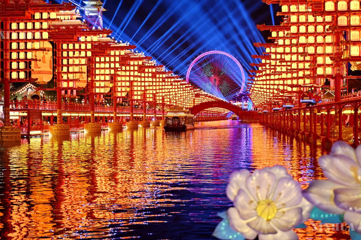 တရုတ်နိုင်ငံ ဟဲပေပြည်နယ် ဖုန်းနန်ခရိုင်တွင် ခရီးသွားလာရေး စားသုံးမှုဈေးကွက် ရှင်သန်တက်ကြွလျက်ရှိ