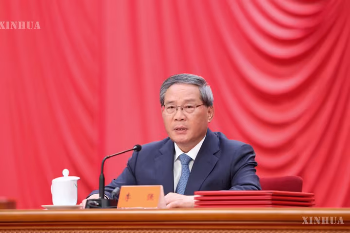 ဗြိတိန်နိုင်ငံ ဝန်ကြီးချုပ်အဖြစ် တာဝန်ထမ်းဆောင်သည့် ဘာနမ်အား တရုတ်နိုင်ငံ ဝန်ကြီးချုပ် ဂုဏ်ပြု