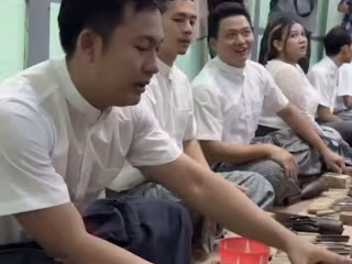 မြန်မာ့ရိုးရာ ကြိုးဆွဲရုပ်သေးရုပ်ပြုလုပ်သည့် အတတ်ပညာကို ထိန်းသိမ်းရန် လက်မှုပညာသင်တန်း စတင်ဖွင့်လှစ်