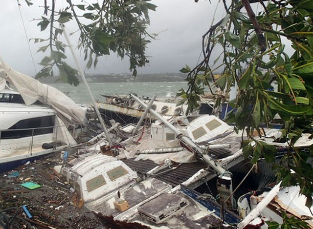 ဆိုက်ကလုန်းမုန်တိုင်း ဝင်စတန် တိုက်ခတ်ပြီးနောက် ပျက်စီးမှုများအား တွေ့ရစဉ် (ဓာတ်ပုံ-အင်တာနက်)