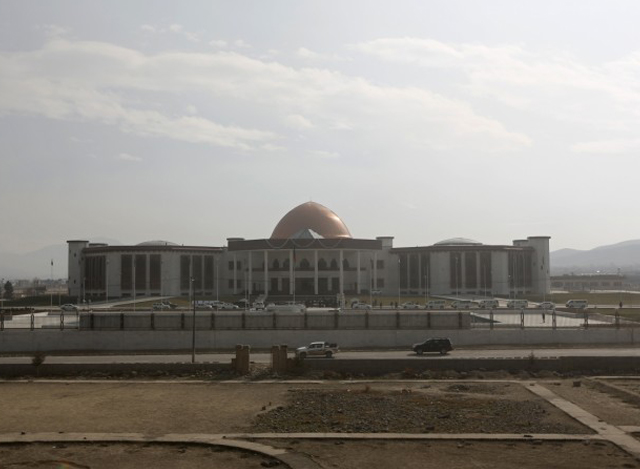 ကဘူးလ်ရှိ အာဖဂန်လွှတ်တော်အဆောက်အအုံအား မြင်တွေ့ရစဉ်-အင်တာနက်