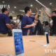 တရုတ်နိုင်ငံ ၊ နန်ကျင်းမြို ့တွင် ပထမဆုံး Apple အရောင်းပြခန်းဖွင့်ပွဲကို ၂၀၁၅ ခုနှစ် စက်တင်ဘာ ၁၉ ရက်တွင်ပြုလုပ်နေစဉ် ( ဆင်ဟွာ )