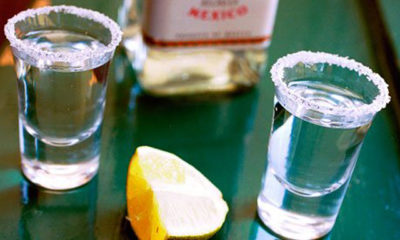 မက္ကဆီကိုနိုင်ငံတွင် သောက်လေ့ရှိသည့် Tequila အရက်အား တွေ့ရစဉ် (ဓာတ်ပုံ- အင်တာနက်)