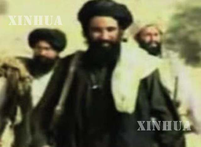အာဖဂန်တာလီဘန်ခေါင်းဆောင် Mullah Mansoor အားတွေ့ရစဉ်(ဆင်ဟွာ)