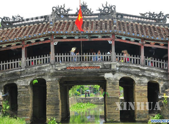 ဗီယက်နမ် နိုင်ငံရှိ နာမည်ကျော် Hoi An ရှေးဟောင်းမြို့အား မြင်တွေ့ရစဉ် (ဆင်ဟွာ)