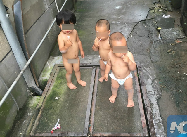 သုံးဦးတည်း လမ်းလျှောက်ထွက်လာခဲ့သည့် တရုတ် ကလေးငယ်များကို တွေ့ရစဉ် (ဓာတ်ပုံ- အင်တာနက်)