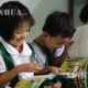 ရန်ကုန်မြို့ရှိ ကျောင်းတစ်ကျောင်းတွင် KG တန်းတက်ရောက်နေသည့် ကျောင်းသူ/ ကျောင်းသားများ ကစားရင်းသင်ယူနေကြစဉ် (ဆင်ဟွာ)