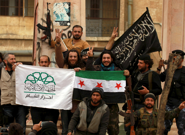 ဆီးရီးယား သူပုန်အဖွဲ့ဖြစ်သည့် Jaish al-Fatah အဖွဲ့အားတွေ့ရစဉ် (ဓါတ်ပုံ-အင်တာနက်)