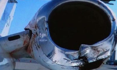 ငှက်နှင့်တိုက်မိခဲ့သည့် လေယာဉ်တစ်စီး၏ အင်ဂျင်အားတွေ့ရစဉ် (ဓါတ်ပုံ-အင်တာနက်)