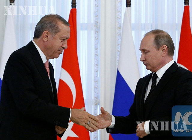 တူရကီသမ္မတ Erdogan နှင့် ရုရှားသမ္မတ ဗလာဒီမာ ပူတင် တို့ တွေ့ဆုံနှုတ်ဆက်နေစဉ် (ဆင်ဟွာ)