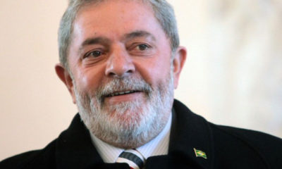 ဘရာဇီး သမၼတေဟာင္း Luiz Inacio Lula da Silva အား ေတြ႕ရစဥ္ (ဓာတ္ပံု-အင္တာနက္)