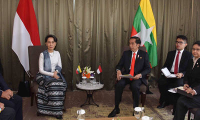 အင္ဒုိနီးရွား သမၼတႏိုင္ငံ သမၼတ H.E. Mr. Joko Widodo ႏွင့္ ေတြ႔ဆုံစဥ္ (ဓာတ္ပံု-- MOFA)