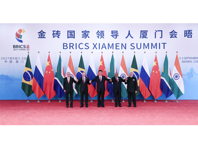 တရုတ္ႏုိင္ငံအေရွ႕ေတာင္ပိုင္း ဖူက်န္းျပည္နယ္ ရွမိန္ၿမိဳ႕တြင္ က်င္းပသည့္ ၂၀၁၇ခုႏွစ္ BRICS ထိပ္သီးအစည္းအေဝးပြဲ ၌