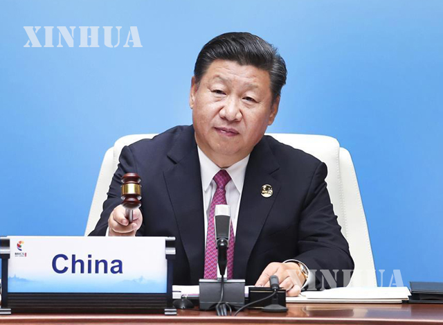 BRICS ထိပ္သီးအစည္းအေဝးတြင္ မိန္႔ခြန္းေျပာၾကားေနေသာ တရုတ္ႏုိင္ငံ သမၼတ ရွွီက်င့္ဖိန္အားေတြ႔ရစဥ္(ဆင္ဟြာ)