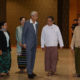 ႏုိင္ငံေတာ္ သမၼတ ေဆးကုသမႈ ခံယူၿပီး ျပန္လည္ ေရာက္႐ွိလာစဥ္(ဓာတ္ပုံ-Myanmar President Office)