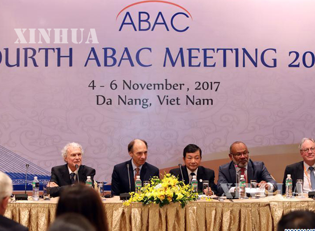 ဗီယက္နမ္ႏိုင္ငံ ဒါနန္းၿမိဳ႕တြင္ ႏိုဝင္ဘာလ ၄ ရက္မွ ၆ ရက္အထိ ျပဳလုပ္ေသာ APEC စီးပြားေရး အႀကံေပးေကာင္စီ (ABAC) အစည္းအေဝးအား ေတြ႕ရစဥ္ (ဆင္ဟြာ)
