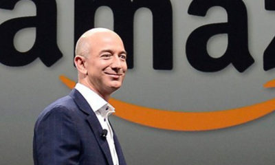 အေမဇုန္ (Amazon) အရာရွိခ်ဳပ္ Jeff Bezos အား ေတြ႕ရစဥ္ (ဓာတ္ပံု-အင္တာနက္)