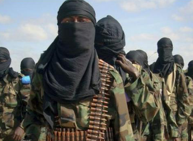 Al-Shabaab အစြန္းေရာက္ လက္နက္ကိုင္ အဖြဲ႕အစည္း တပ္ဖြဲ႕ဝင္ မ်ားအား ျမင္ေတြ႕ရစဥ္(ဓာတ္ပံု-အင္တာနက္)