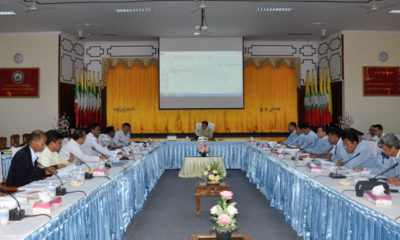 Myanmar National Ambulance Guidelines ႏွင့္ Ambulance စစ္ေဆးေရးအဖြဲ႕ ဖြဲ႕စည္းႏိုင္ေရးၫွိႏႈိင္း အစည္းအေဝး က်င္းပစဥ္(ဓာတ္ပုံ-MOI)