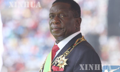 ဇင္ဘာေဘြႏိုင္ငံ သမၼတ Emmerson Mnangagwa အား ေတြ႕ရစဥ္ (ဆင္ဟြာ)