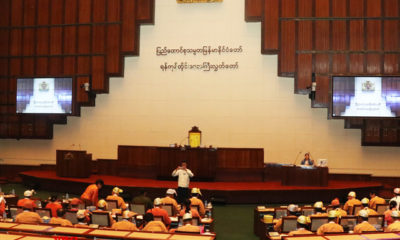 ရန္ကုန္တုိင္းေဒသႀကီးလႊတ္ေတာ္က်င္းပေနသည္႔ ျမင္ကြင္းအားေတြ႔ရစဥ္ (ဓာတ္ပံု--YRG)