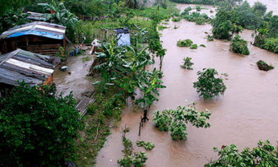 ဟြန္ဒူးရပ္စ္ႏိုင္ငံ တြင္ ေရလႊမ္းမိုးမႈမ်ားျဖစ္ပြားေနစဥ္ (ဓါတ္ပံု-အင္တာနက္)