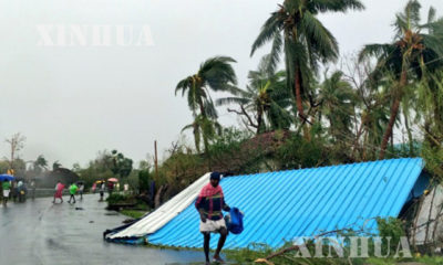 မုန္တုိင္းတုိက္ခတ္ၿပီးေနာက္ ပ်က္စီးယုိယြင္းမႈမ်ားအား ေတြ႔ရစဥ္(ဆင္ဟြာ)