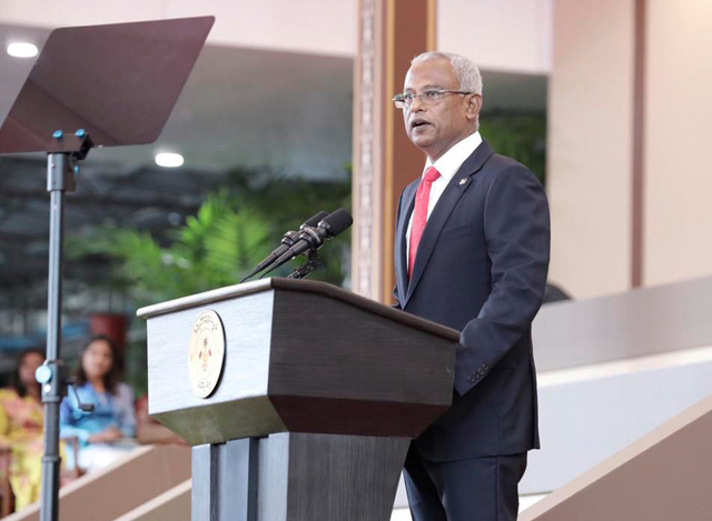 ေမာ္လ္ဒိုက္ႏိုင္ငံ သမၼတ Ibrahim Mohamed Solih အား ေတြ႕ရစဥ္ (ဓာတ္ပံု-အင္တာနက္)