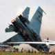 ယူကရိန္းႏုိင္ငံတြင္ ယခင္ကပ်က္က်ခဲ့သည့္ Su-27 တိုက္ဂ်က္ေလယာဥ္အားေတြ႕ရစဥ္ (ဓါတ္ပံု-အင္တာနက္)