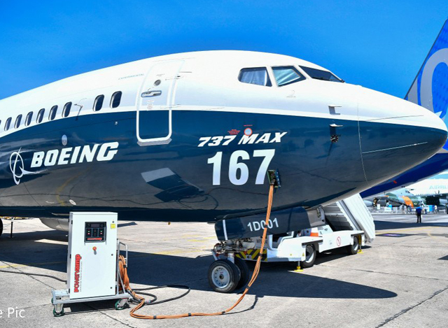 ဘိုးရင္း 737 Max ေလယာဥ္တစ္စင္းအား ေတြ႕ရစဥ္ (ဓာတ္ပံု-အင္တာနက္)