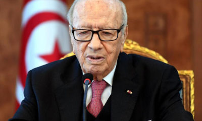 တူနီးရွားႏုိင္ငံ သမၼတ Beji Caid Essebsi အားေတြ႕ရစဥ္ (ဓါတ္ပံု-အင္တာနက္)