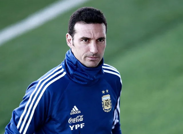 Lionel Scaloni အားေတြ႔ရစဥ္ (ဓာတ္ပံု--အင္တာနက္)