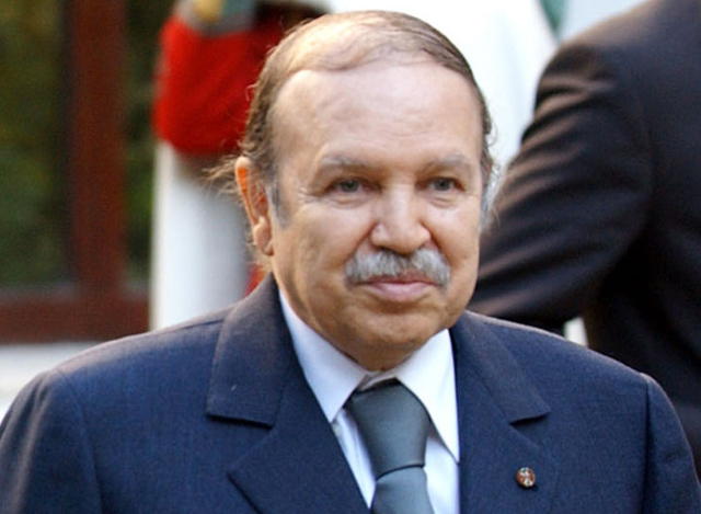 အယ္လ္ဂ်ီးရီးယားႏိုင္ငံသမၼတ Abdelaziz Bouteflika အားေတြ႕ရစဥ္ (ဓါတ္ပံု-အင္တာနက္)