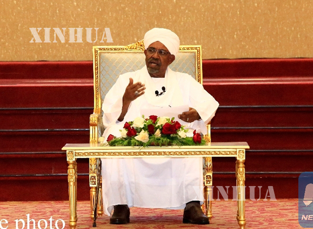 ဆူဒန္ႏုိင္ငံသမၼတ(ေဟာင္း) Omar al-Bashir အားေတြ ့ရစဥ္(ဆင္ဟြာ)