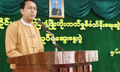 ရန္ကုန္တုိင္းေဒသႀကီးဝန္ႀကီးခ်ဳပ္ဦးၿဖိဳးမင္းသိန္းအားေတြ႔ရစဥ္ (ဓာတ္ပံု--YRG)