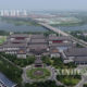 တရုတ္နုိင္ငံ ႏွင္႔ စကၤာပူနုိင္ငံတို႔ ပူးေပါင္းေဆာင္ရြက္သည္႔ စီမံကိန္းတစ္ခုျဖစ္ေသာထ်န္က်င္း Eco-city ၿမိဳ႕အားေတြ႔ရစဥ္ (ဆင္ဟြာ)