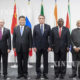 တ႐ုတ္ႏိုင္ငံ သမၼတ ရွီက်င့္ဖိန္ (ဝဲဘက္ ဒုတိယေျမာက္) ႏွင့္ BRICS အဖြဲ႕ဝင္ႏိုင္ငံ ေခါင္းေဆာင္မ်ား ဇြန္လ ၂၈ ရက္က ဂ်ပန္ႏိုင္ငံတြင္ ျပဳလုပ္သည့္ G20 ထိပ္သီးအစည္းအေဝး၌ ေတြ႕ဆံုၾကစဥ္ (ဆင္ဟြာ)