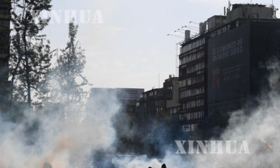 ချီလီနိုင်ငံတွင် ဆန္ဒပြမှုများ၌ ပါဝင်သူများအား တွေ့ရစဉ် (ဆင်ဟွာ)