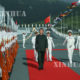တရုတ်နိုင်ငံသမ္မတရှီကျင့်ဖိန် လေယာဉ်တင်သင်္ဘောသစ် တပ်တော်ဝင်အခမ်းအနားသို့ တက်ရောက်စဉ်(ဆင်ဟွာ)