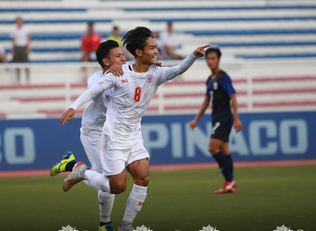 မြန်မာအမျိုးသားယူ၂၂ အသင်းနှင့် ကမ္ဘောဒီးယားယူ၂၂ အသင်းတို့ယှဉ်ပြိုင်ကစားနေကြစဉ် (ဓါတ်ပုံ- Myanmar Football Federation)