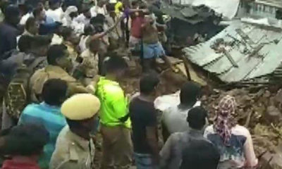 အိန္ဒိယနိုင်ငံတောင်ပိုင်း Tamil Nadu ပြည်နယ်၌ မိုးသည်းထန်စွာရွာသွန်းပြီးနောက် လူနေအိမ်များပြိုကျမှုဖြစ်ပေါ်နေစဉ်(ဓာတ်ပုံ-အင်တာနက်)
