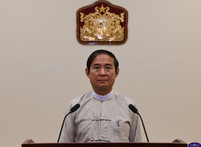 နိုင်ငံတော် သမ္မတ ဦးဝင်းမြင့်က နှစ်သစ်ကူးနှုတ်ခွန်းဆက် အမှာစကား ပြောကြားစဉ်(ဓာတ်ပုံ - Myanmar President Office)