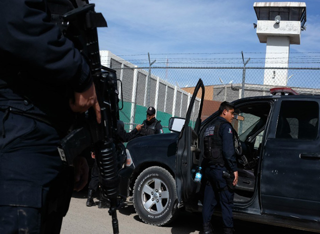 မက္ကဆီကိုနိုင်ငံ Cieneguillas မြို့ရှိ အကျဉ်းထောင်တစ်ခုတွင် လုံခြုံရေးတပ်ဖွဲ့ဝင်များအား တွေ့ရစဉ် (ဓာတ်ပုံ-အင်တာနက်)