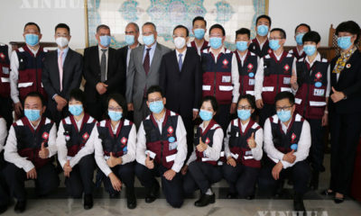 ဆူဒန် နိုင်ငံ သို့ သွားရောက် ခဲ့သည့် တရုတ် နိုင်ငံ ဆေးဘက်ဆိုင်ရာ ကပ်ရောဂါ တိုက်ဖျက်ရေး ပညာရှင် အဖွဲ့ အား မြင်တွေ့ရစဉ်(ဆင်ဟွာ)