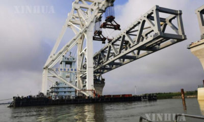 တရုတ်နိုင်ငံ တံတားအင်ဂျင်နီယာအုပ်စုမှ တာဝန်ယူတည်ဆောက်ပေးနေသော ဘင်္ဂလားဒေ့ရှ်နိုင်ငံ၏ အကြီးဆုံး မြစ်ကူးတံတားစီမံကိန်းအားတွေ့ရစဉ်(ဆင်ဟွာ)