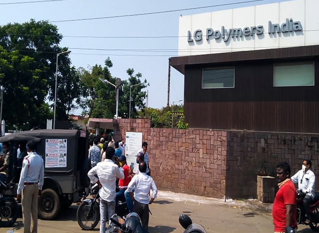 အိန္ဒိယနိုင်ငံရှိ LG Polymers စက်ရုံအား တွေ့ရစဉ် (ဓာတ်ပုံ-အင်တာနက်)