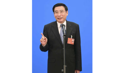 တရုတ်နိုင်ငံ စက်မှုလုပ်ငန်းနှင့် သတင်းအချက်အလက်နည်းပညာဝန်ကြီးဌာန ဝန်ကြီး မြောင်ဝေအား တွေ့ရစဉ် (ဆင်ဟွာ)